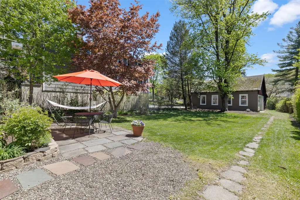 78 E Sunnyside Lane Irvington NY 10533
