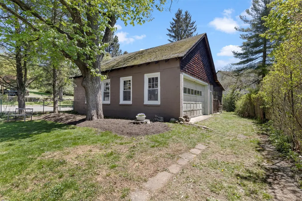 78 E Sunnyside Lane Irvington NY 10533
