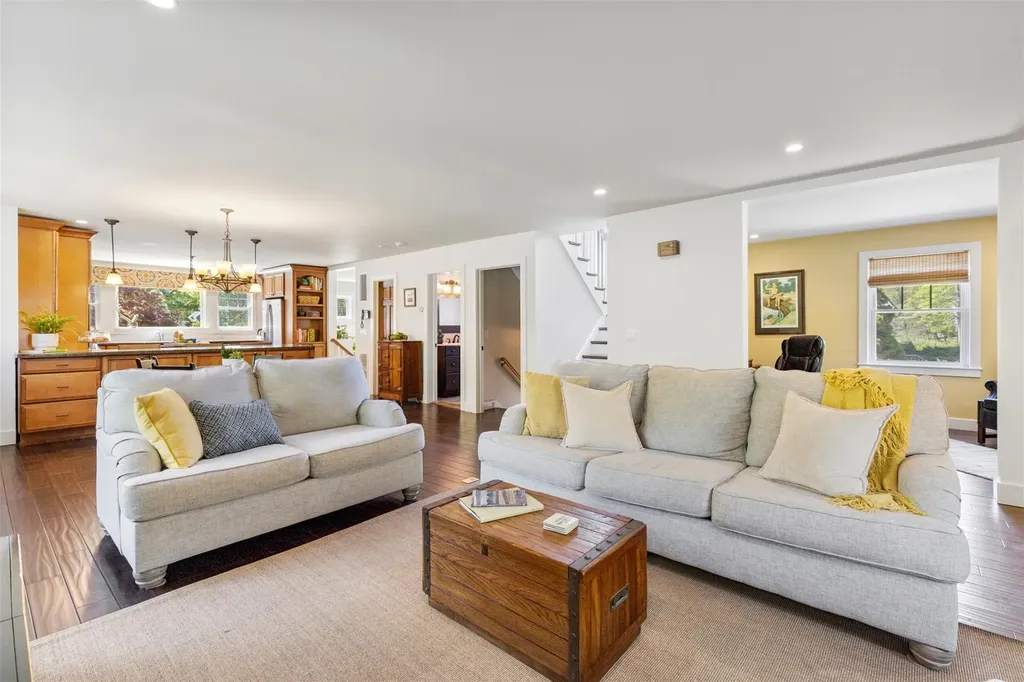 78 E Sunnyside Lane Irvington NY 10533