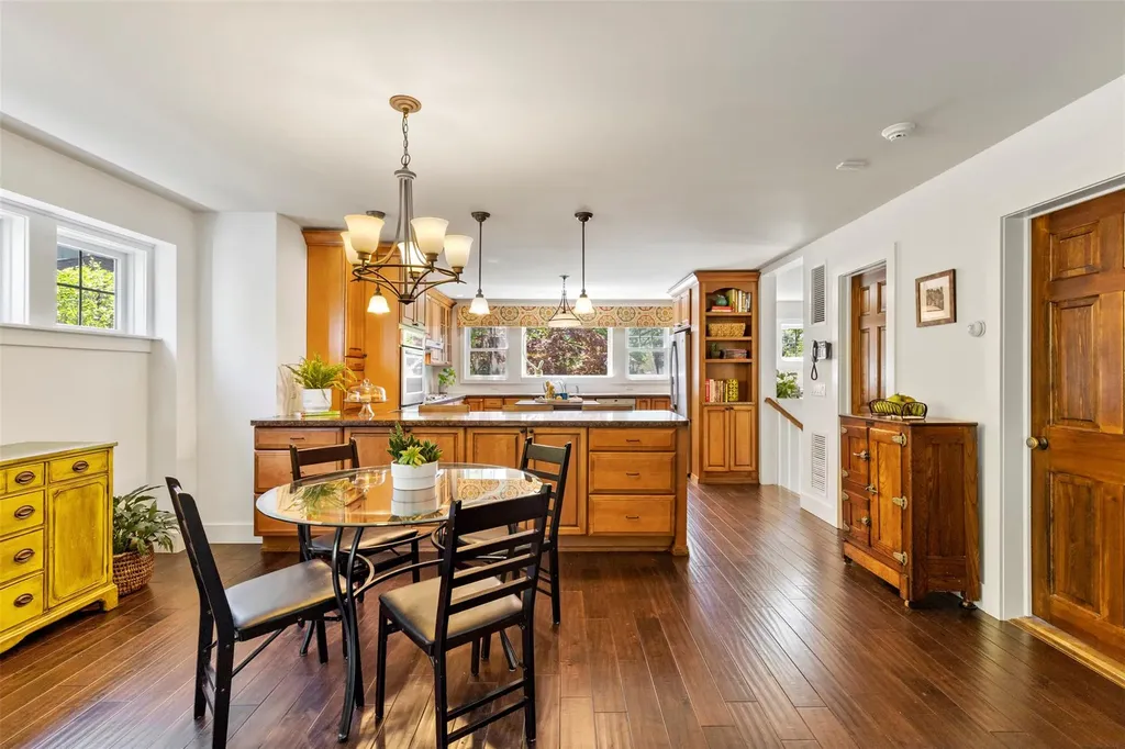 78 E Sunnyside Lane Irvington NY 10533