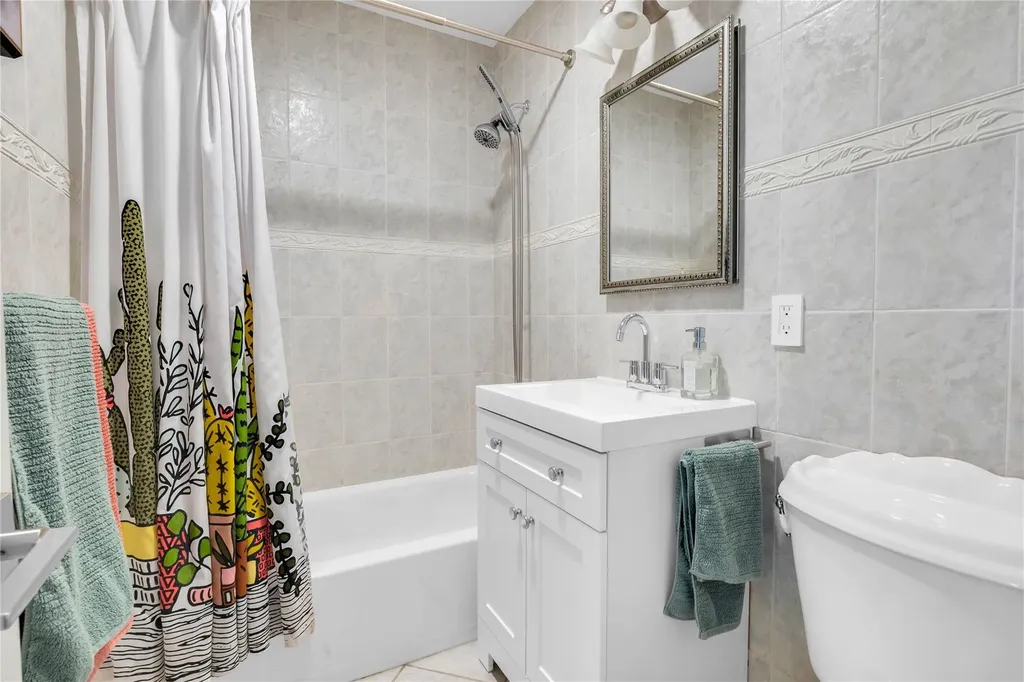 52 Seneca Lane Pleasantville NY 10570