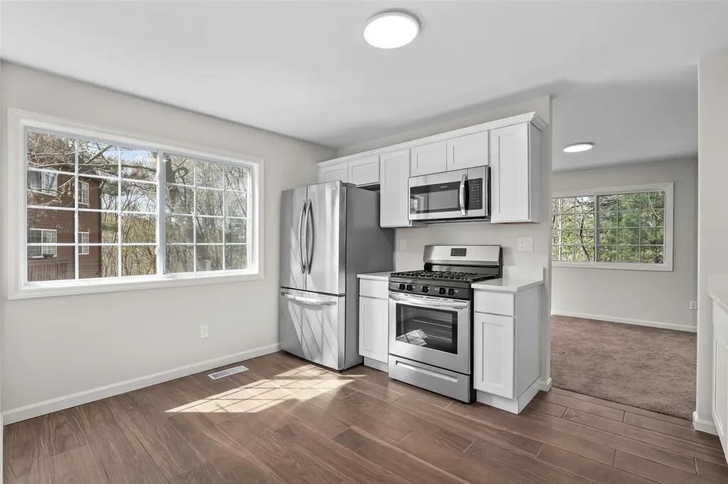 203 Apple Tree Lane Brewster NY 10509