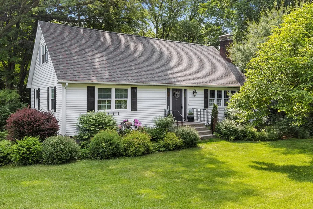 91 Wheaton Avenue Fishkill NY 12524
