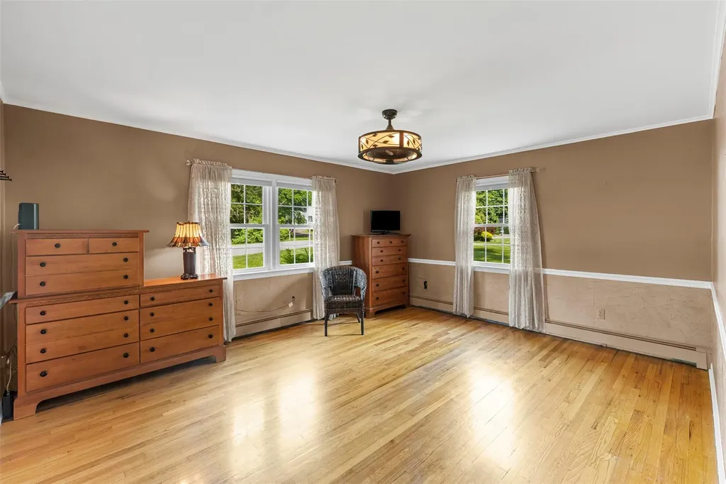 91 Wheaton Avenue Fishkill NY 12524