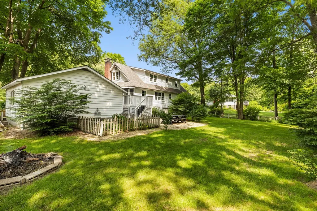 91 Wheaton Avenue Fishkill NY 12524