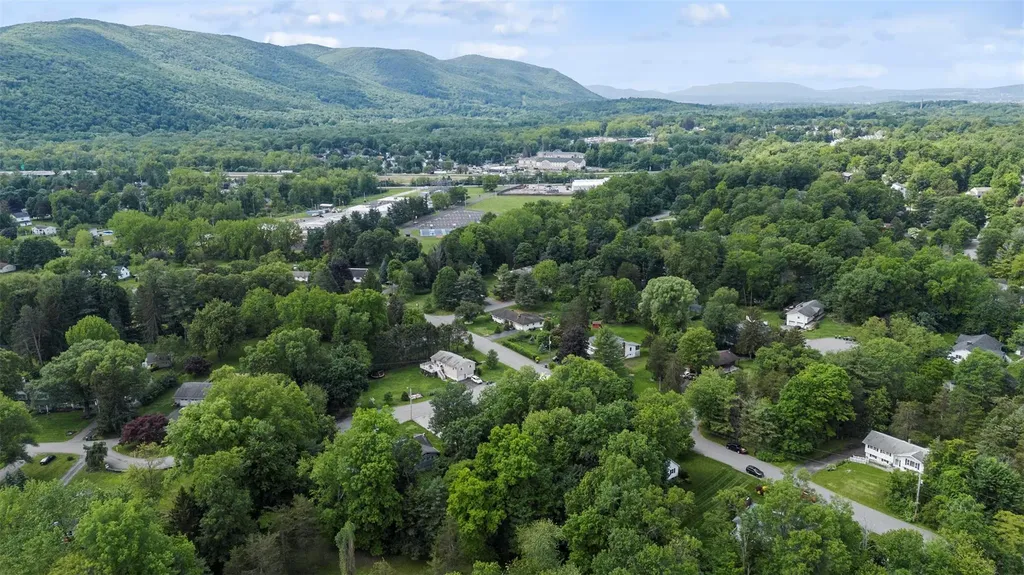 91 Wheaton Avenue Fishkill NY 12524