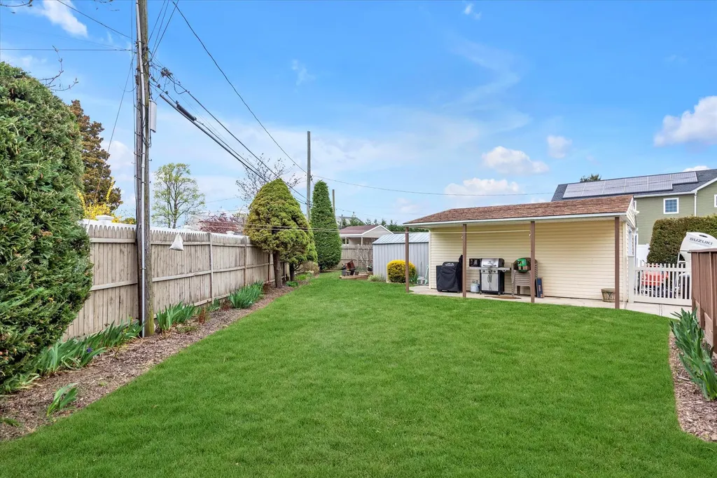 308 Hillcrest Drive Seaford NY 11783