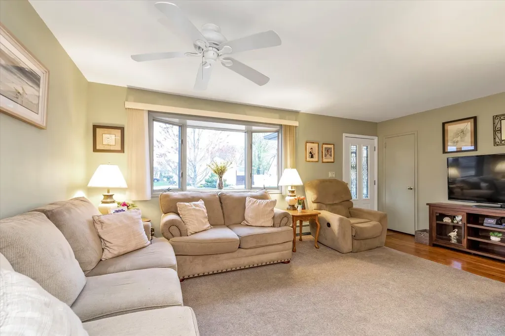 308 Hillcrest Drive Seaford NY 11783