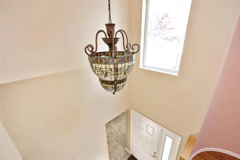 42 Larkspur Lane Commack NY 11725