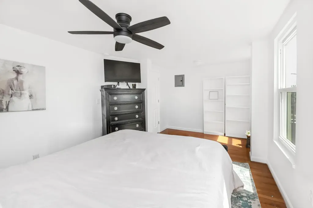 327 East 241st Street Bronx NY 10470