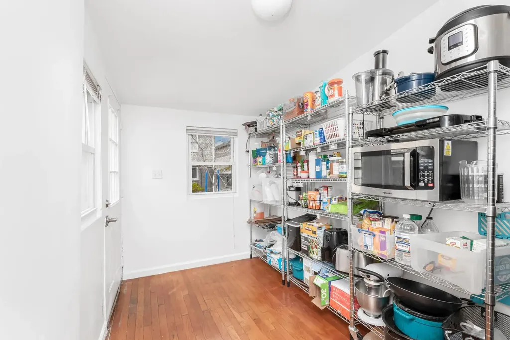 327 East 241st Street Bronx NY 10470