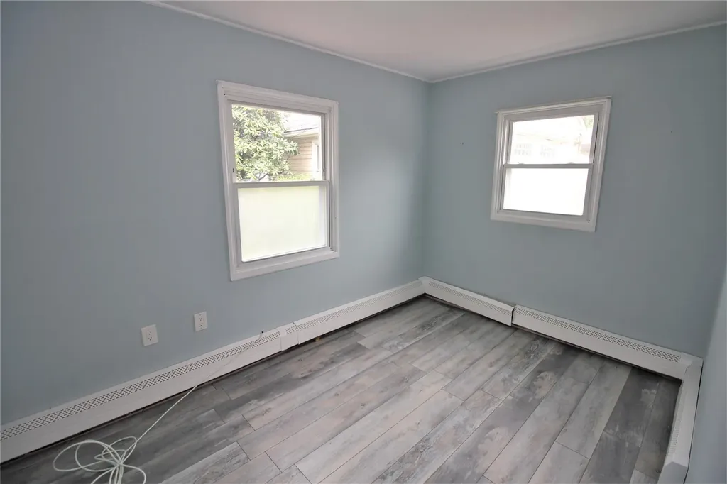 44 Meadow Lane Levittown NY 11756