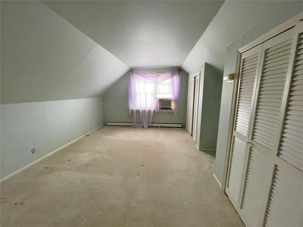 44 Meadow Lane Levittown NY 11756