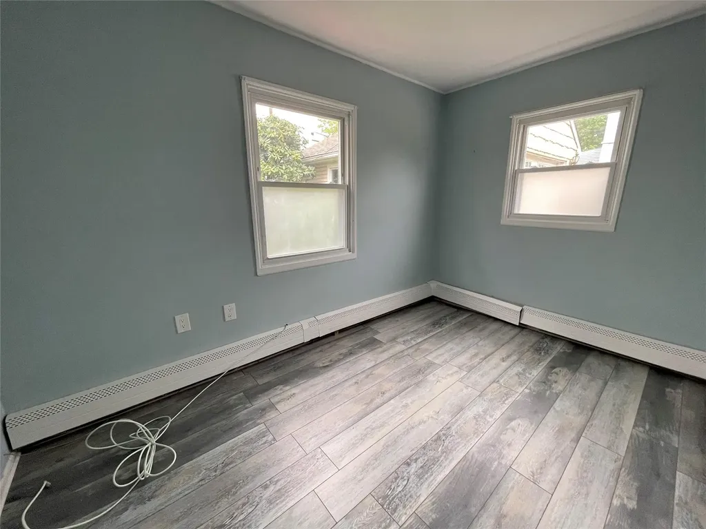 44 Meadow Lane Levittown NY 11756