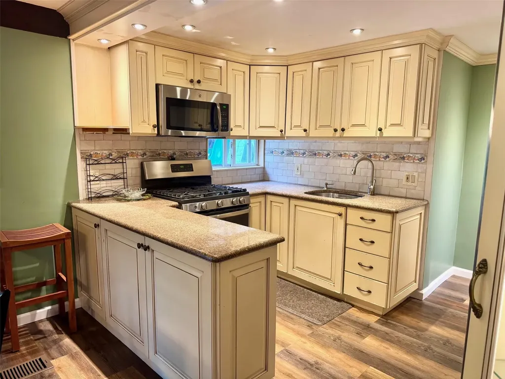 358 Magnolia Drive Selden NY 11784