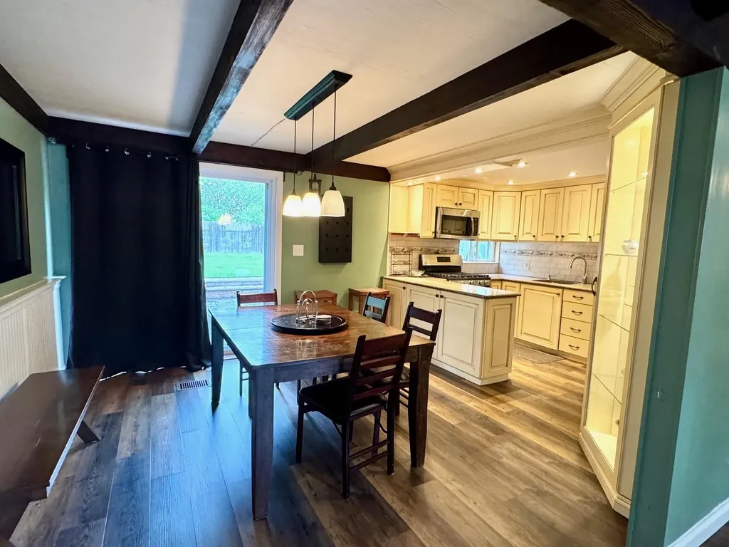 358 Magnolia Drive Selden NY 11784