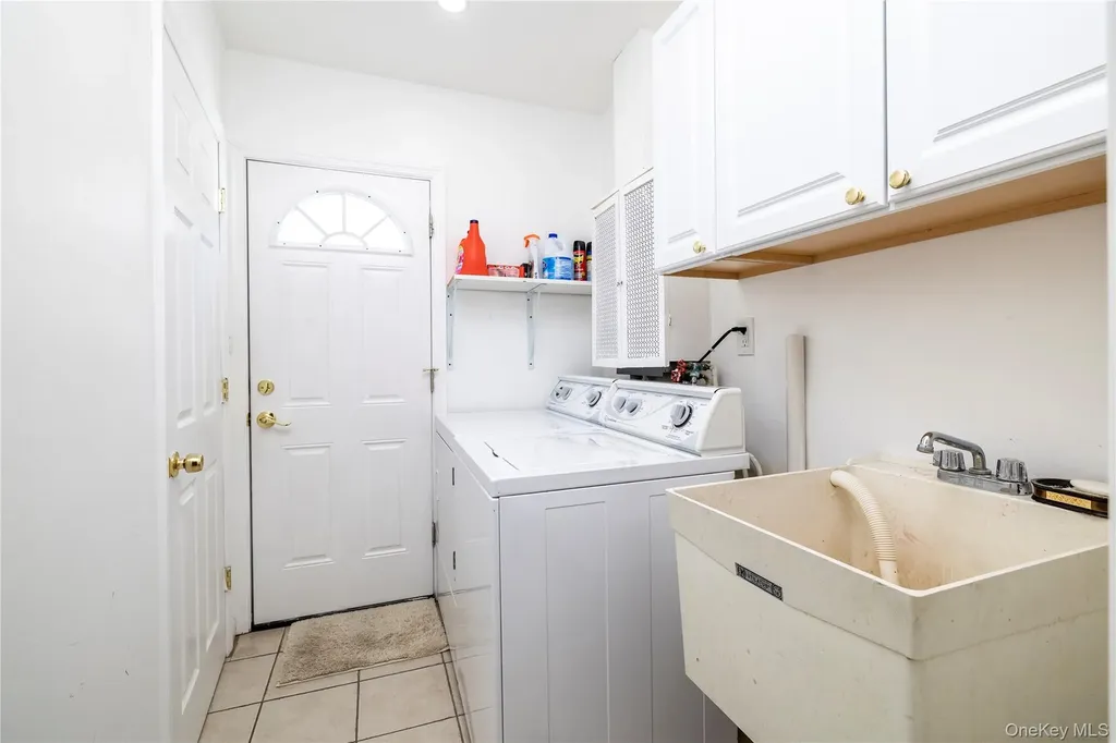 3106 Messick Avenue Oceanside NY 11572