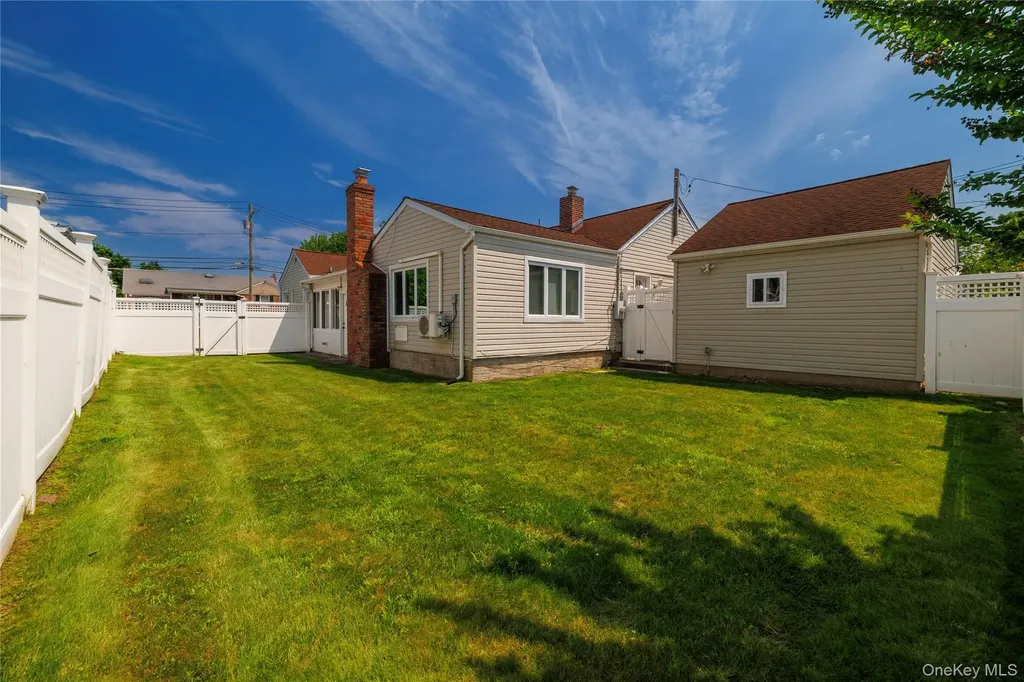 3106 Messick Avenue Oceanside NY 11572