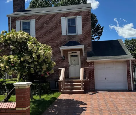 111-54 178th Place Addisleigh Park NY 11433