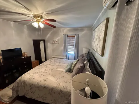 111-54 178th Place Addisleigh Park NY 11433