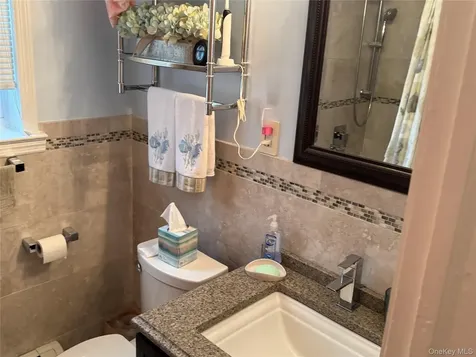 111-54 178th Place Addisleigh Park NY 11433