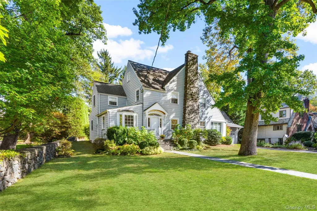 37 Highwood Avenue Larchmont NY 10538