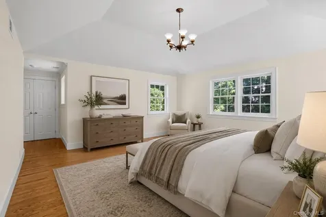 37 Highwood Avenue Larchmont NY 10538