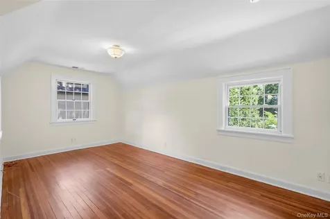 37 Highwood Avenue Larchmont NY 10538