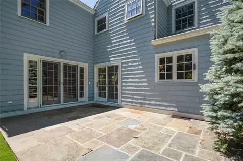 37 Highwood Avenue Larchmont NY 10538
