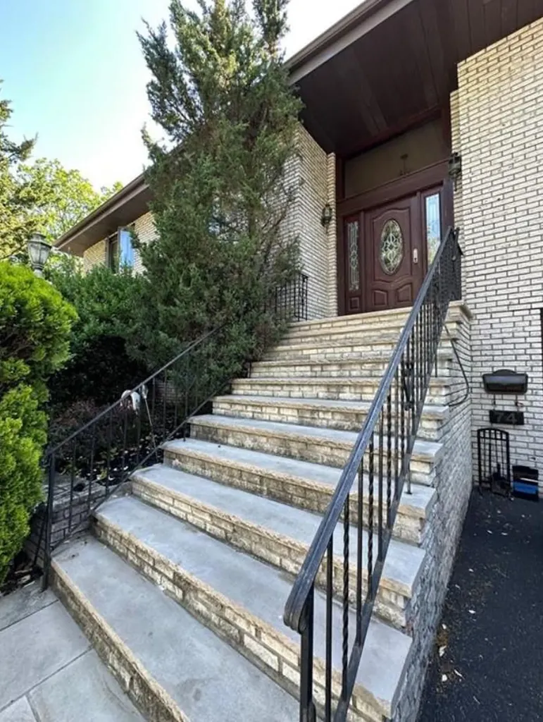 74 Ardell Road Bronxville NY 10708