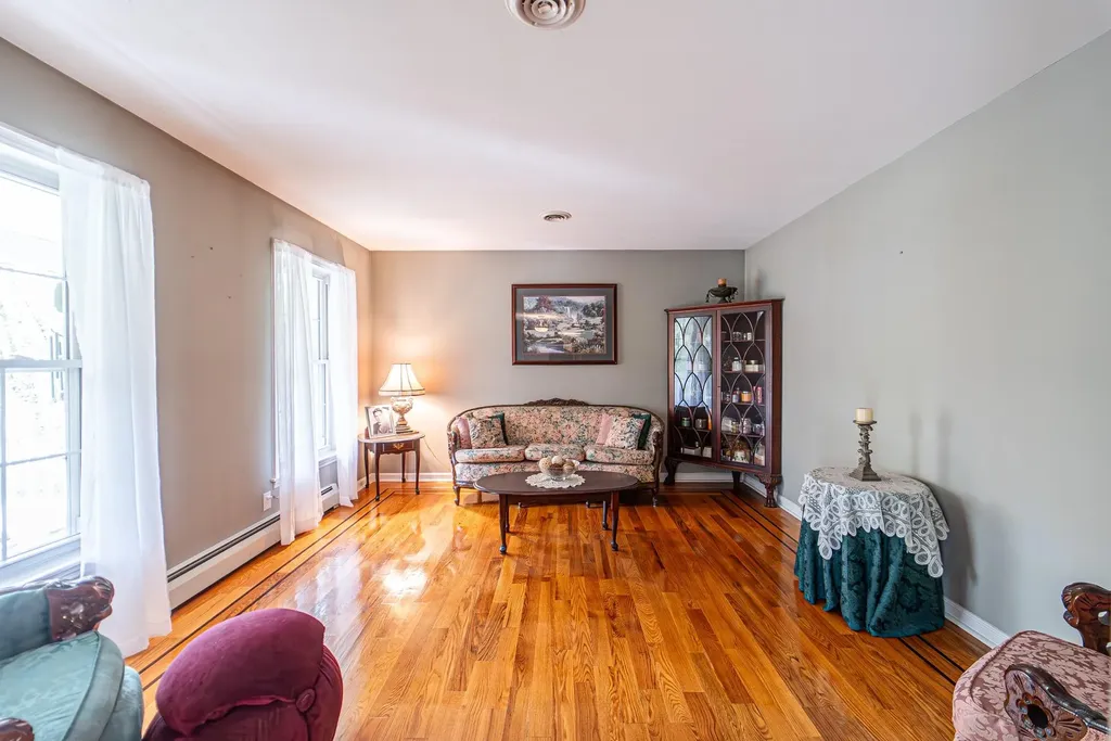 319 Garrison Woods Lane Wallkill NY 12589