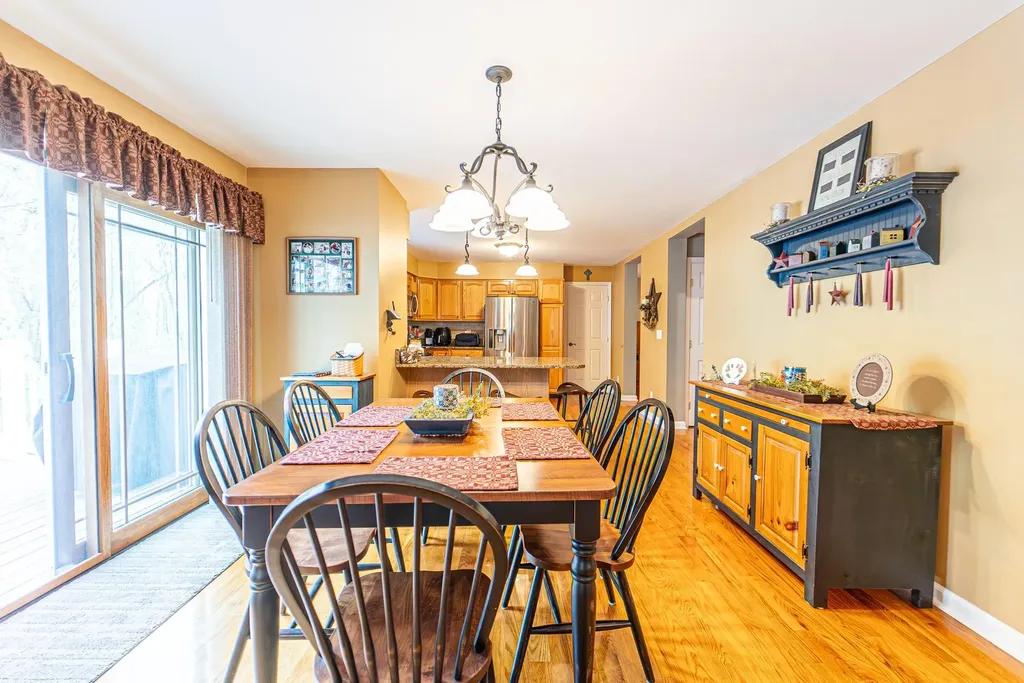 319 Garrison Woods Lane Wallkill NY 12589
