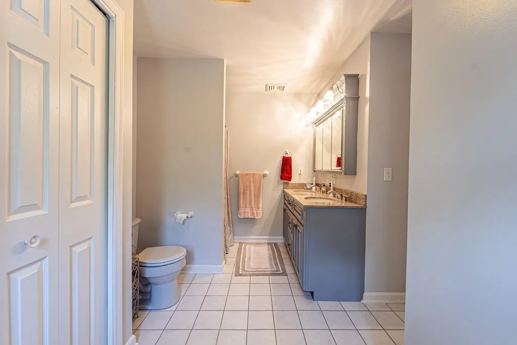 319 Garrison Woods Lane Wallkill NY 12589