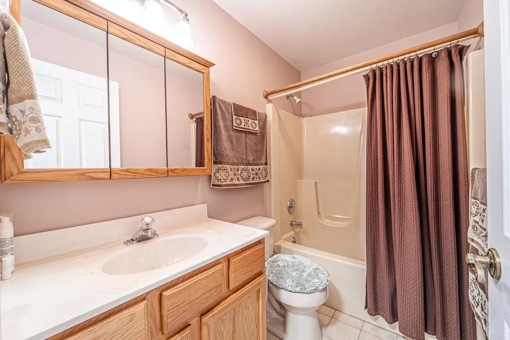 319 Garrison Woods Lane Wallkill NY 12589