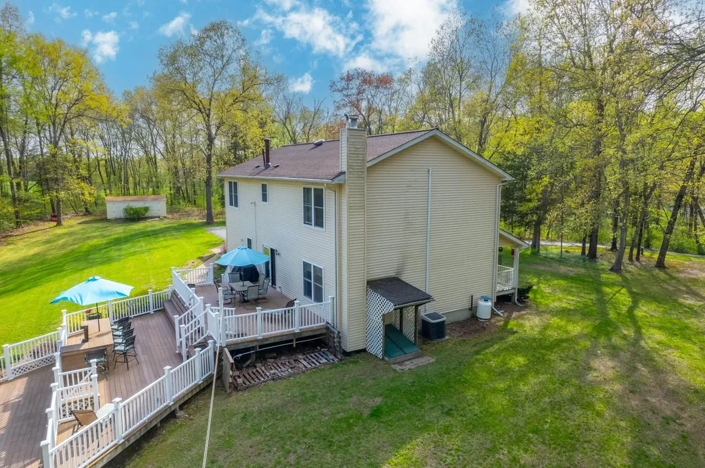 319 Garrison Woods Lane Wallkill NY 12589