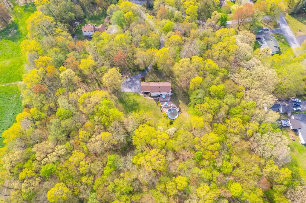 319 Garrison Woods Lane Wallkill NY 12589
