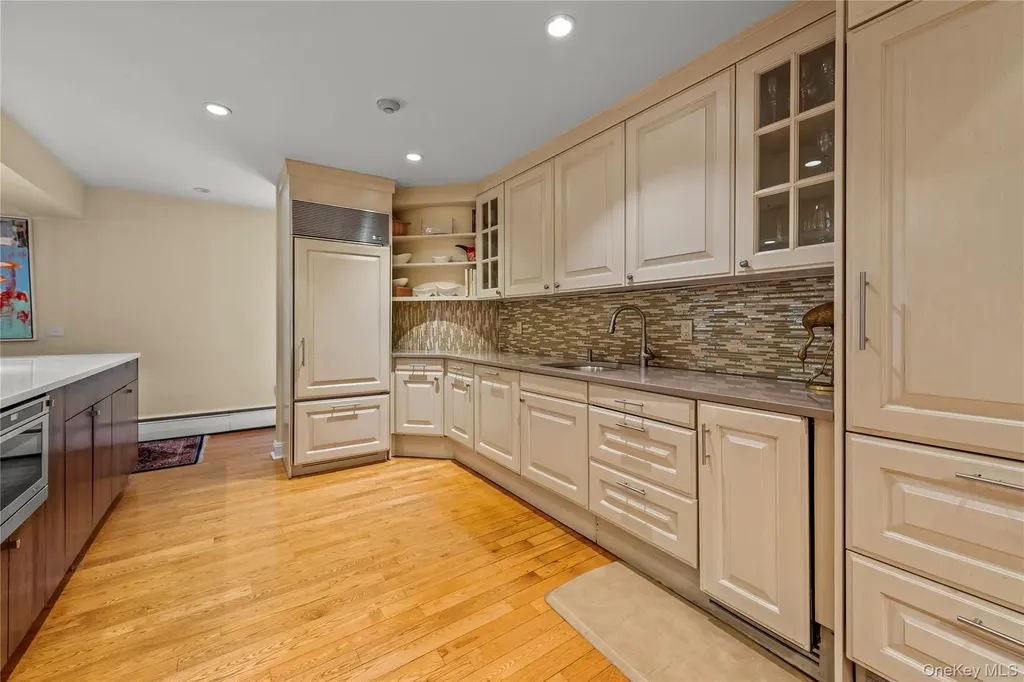 16 High Point Lane Scarsdale NY 10583