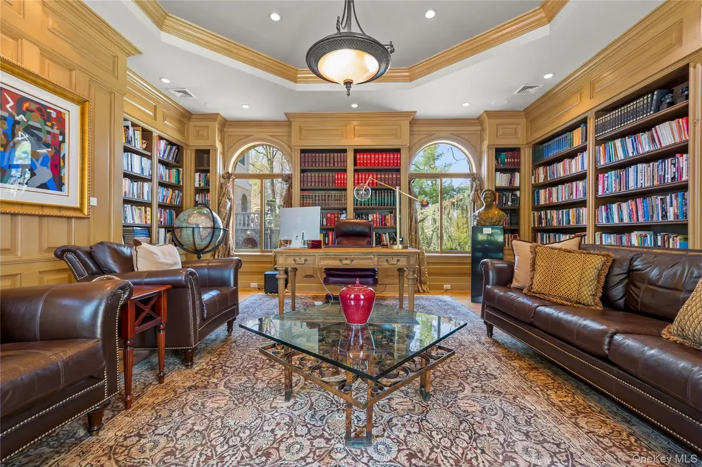 16 High Point Lane Scarsdale NY 10583