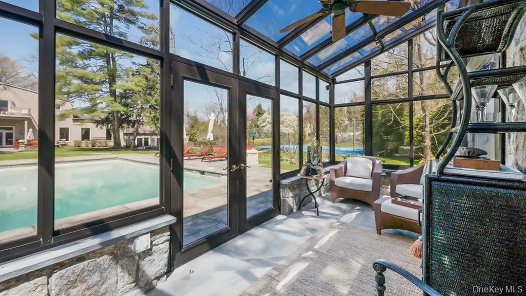 16 High Point Lane Scarsdale NY 10583