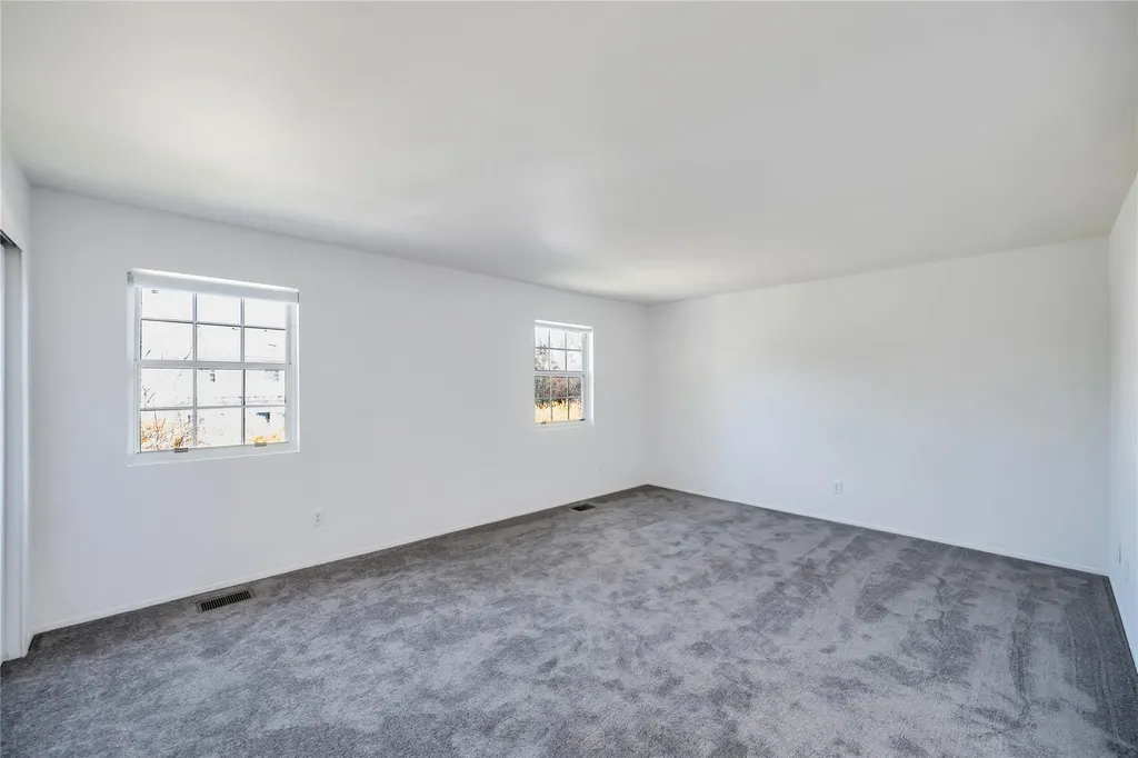 3 Peacock Path Coram NY 11727