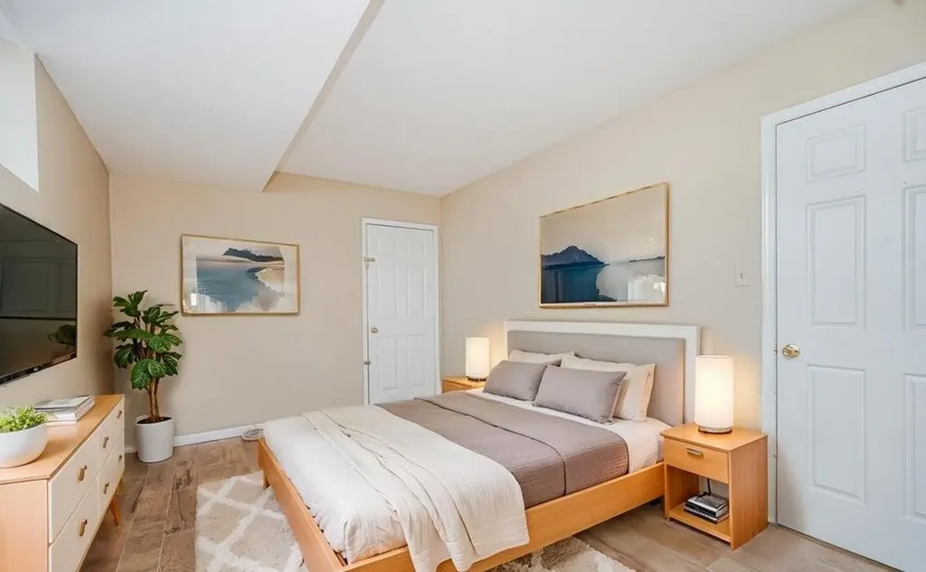 32 Kelly Boulevard Staten Island NY 10314