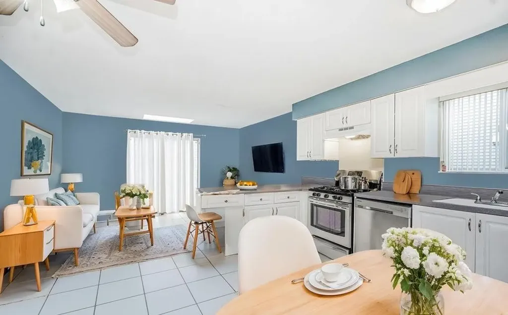 32 Kelly Boulevard Staten Island NY 10314