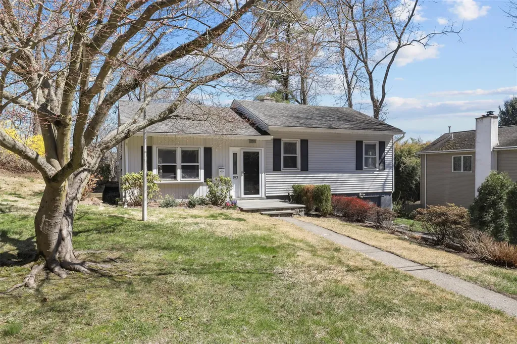 183 Parkview Place Mount Kisco NY 10549