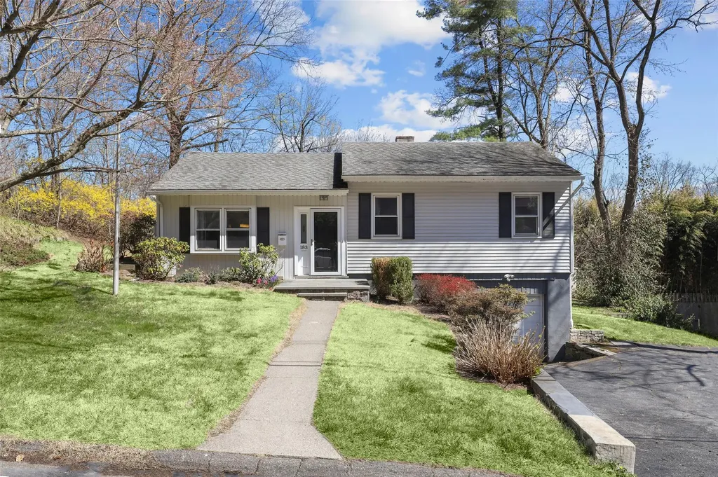 183 Parkview Place Mount Kisco NY 10549