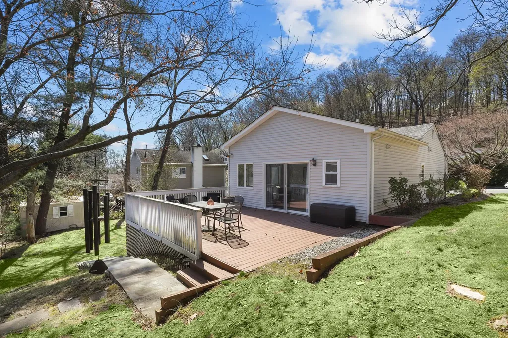 183 Parkview Place Mount Kisco NY 10549