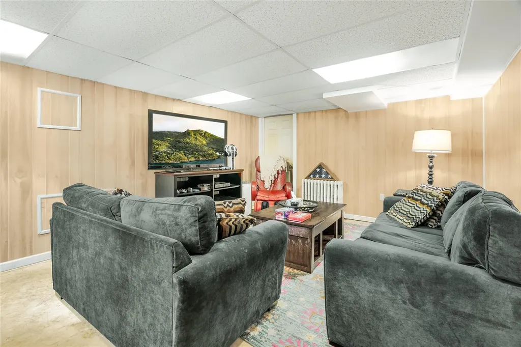 319 Montross Avenue Peekskill NY 10566