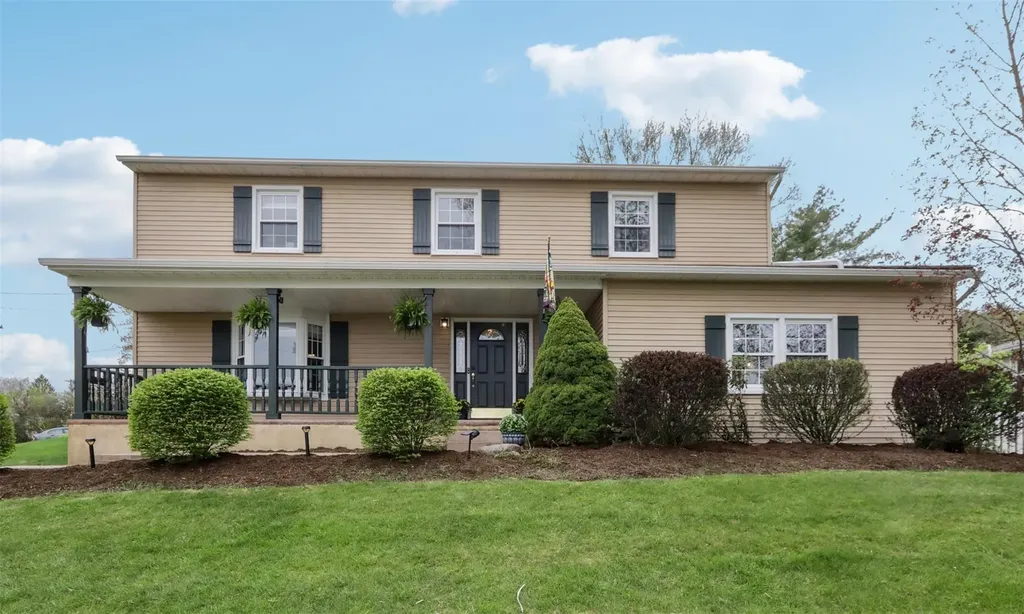 114 Neptune Drive Monroe NY 10950