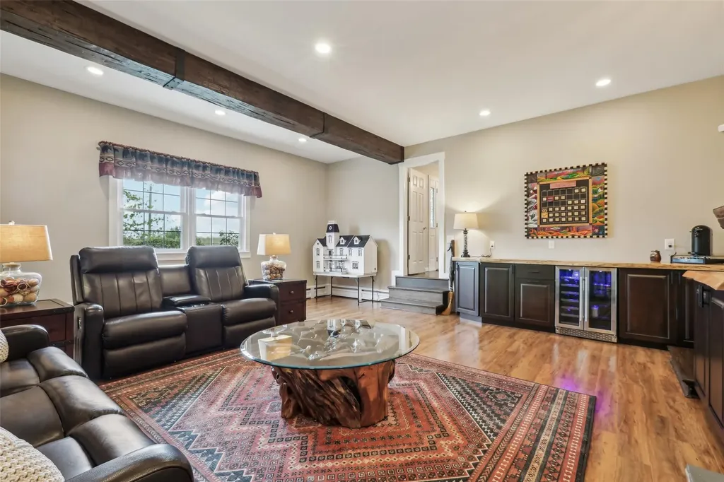 114 Neptune Drive Monroe NY 10950