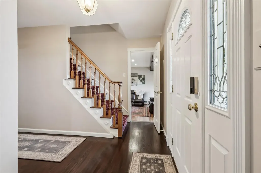 114 Neptune Drive Monroe NY 10950