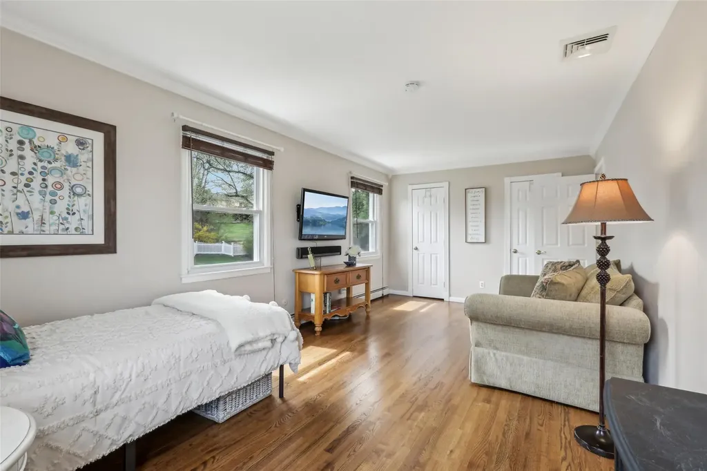 114 Neptune Drive Monroe NY 10950